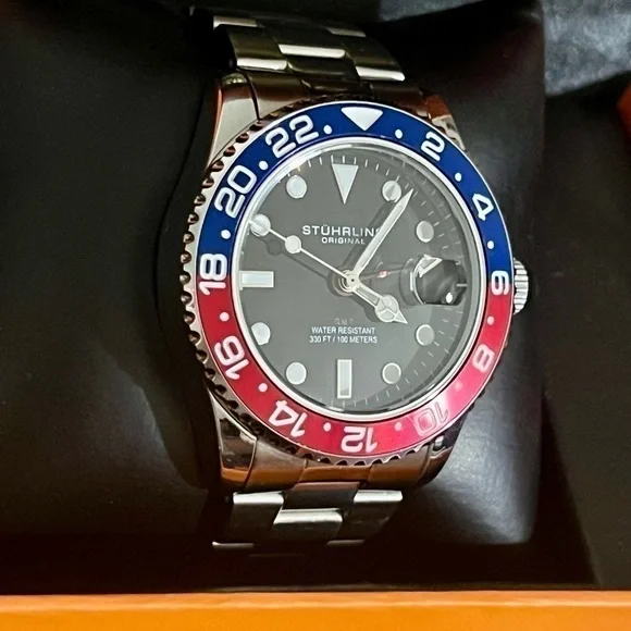 Stuhrling Aquadiver Date GMT “Pepsi” Dive Sport Luxury Watch - Picture 2 of 6